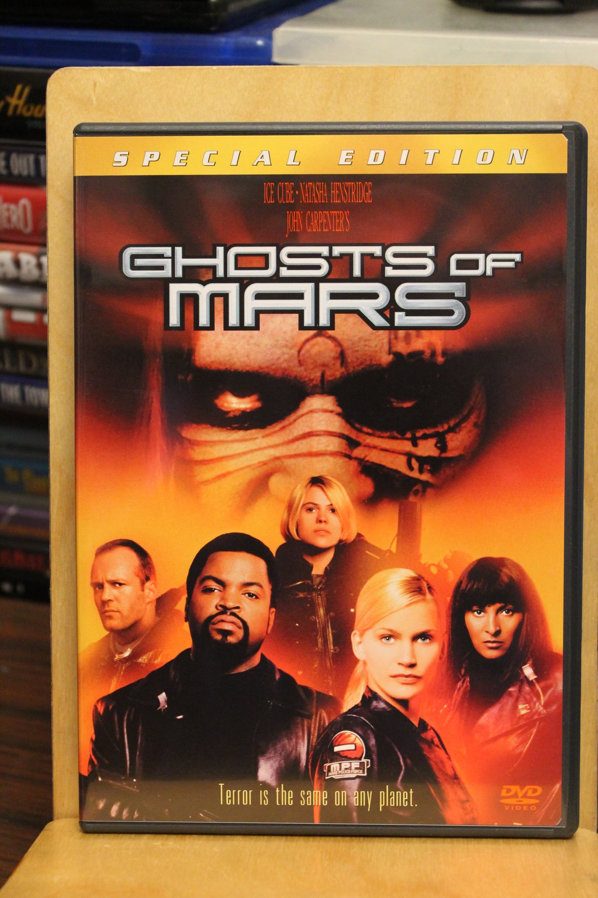 Ghosts of Mars DVD