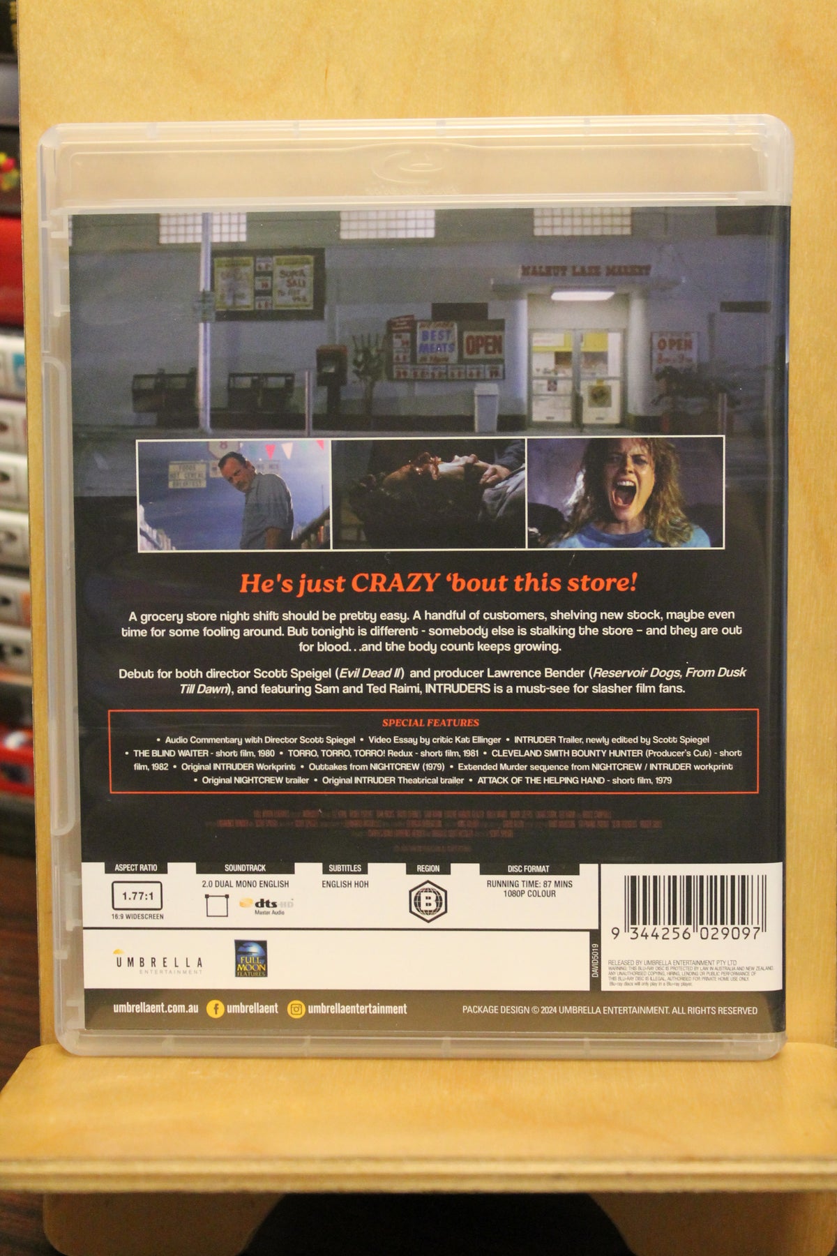 Intruder Blu-ray
