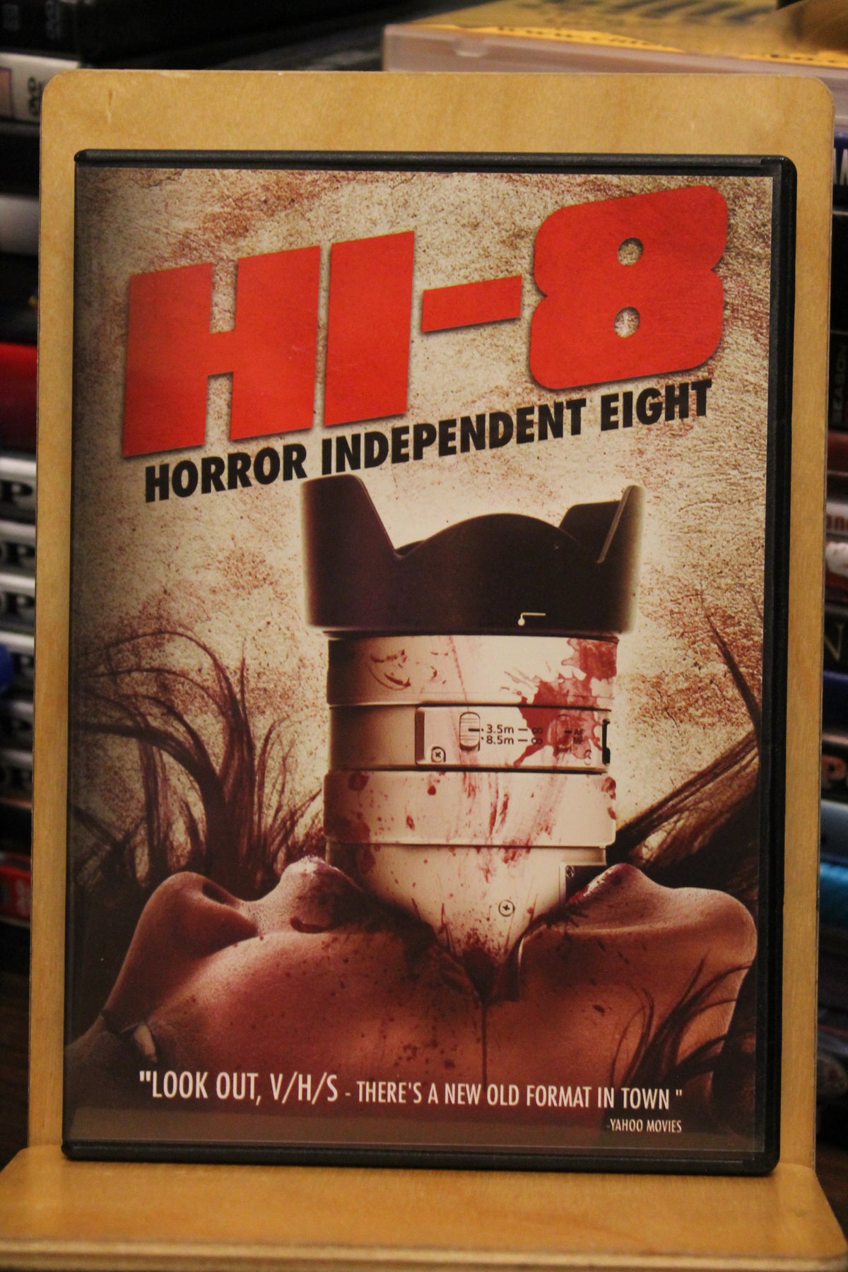 Hi-8 (Horror Independent 8) DVD