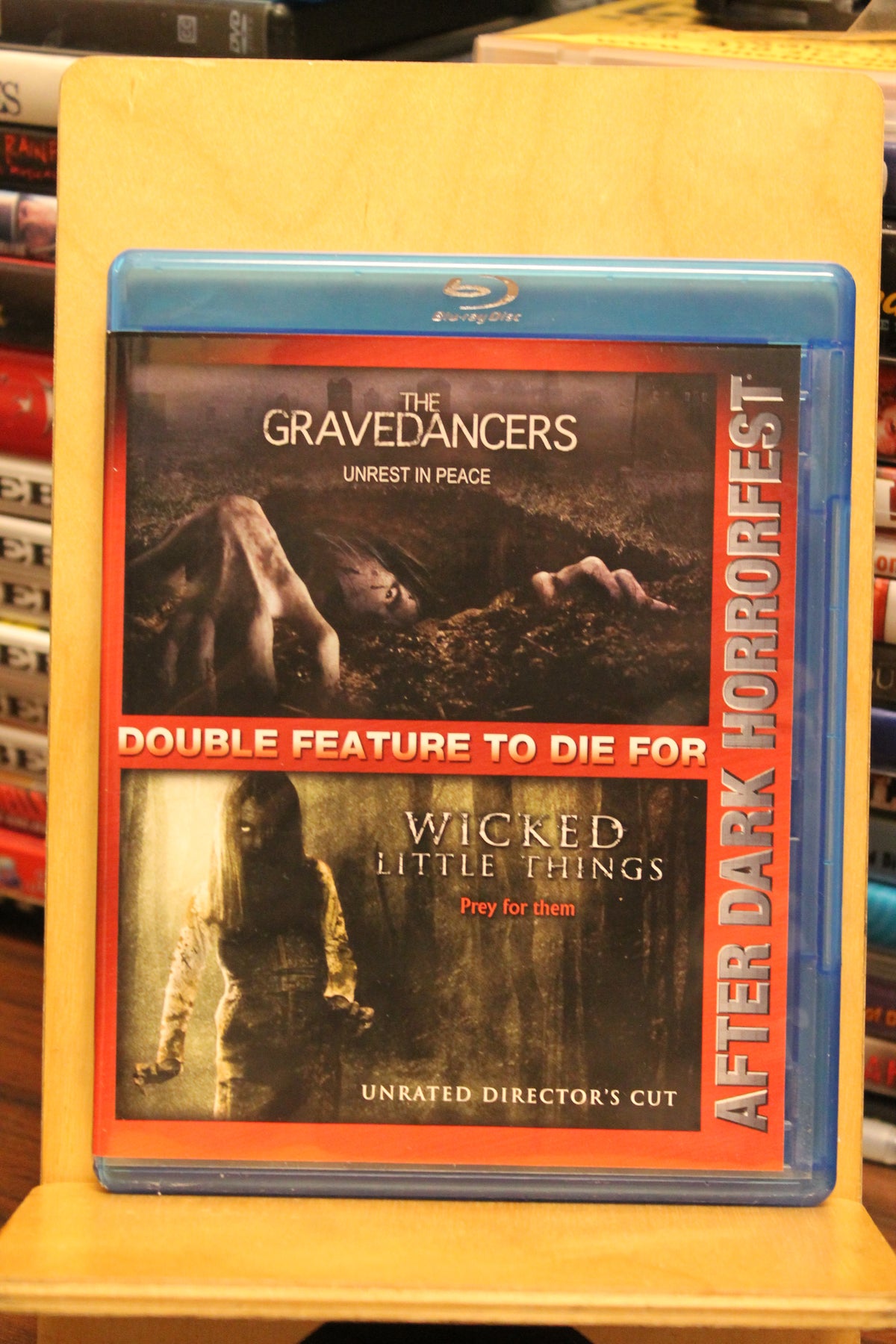The Gravedancers / Wicked Little Things Blu-ray