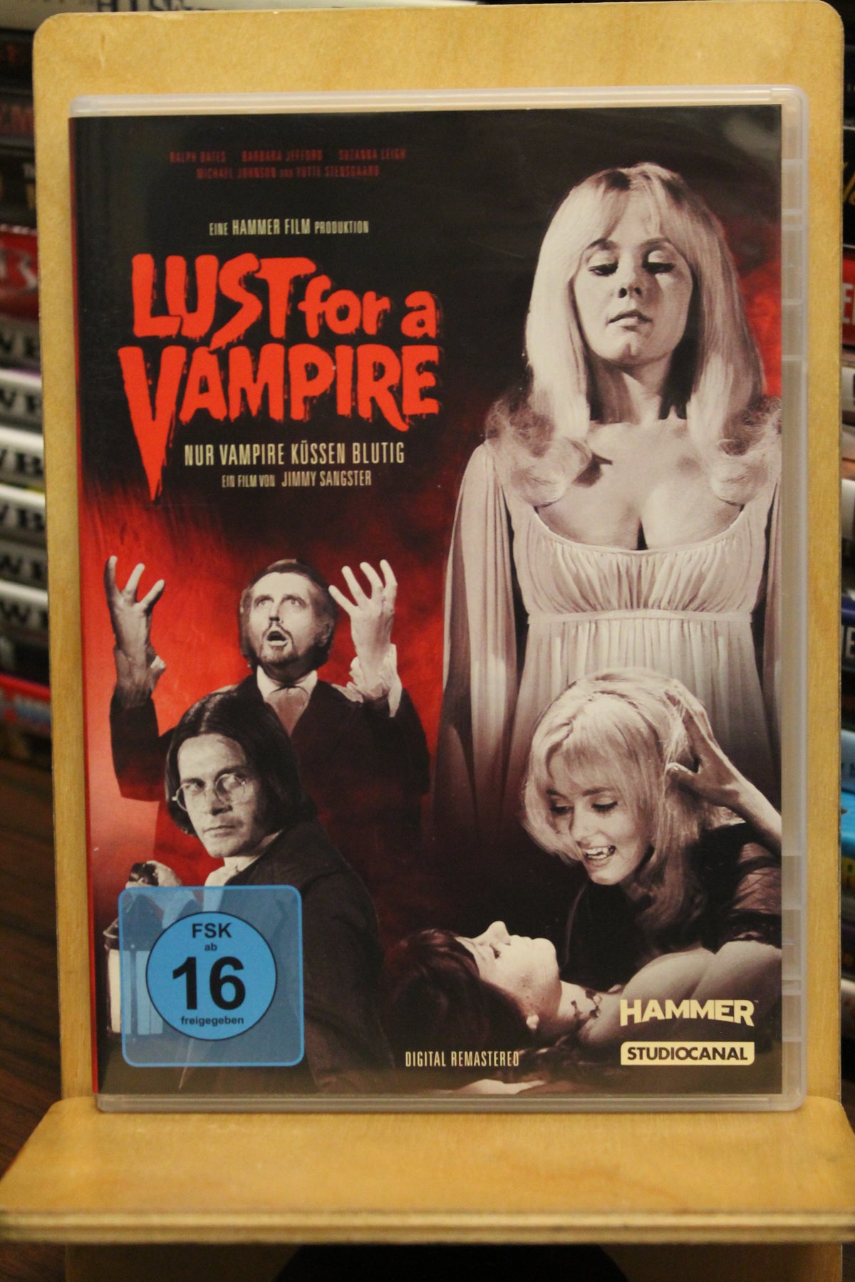 Lust for a Vampire DVD